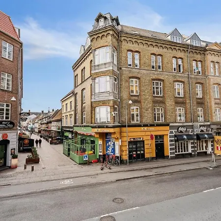 Apartment Lejlighed I Hjertet Af Aalborg